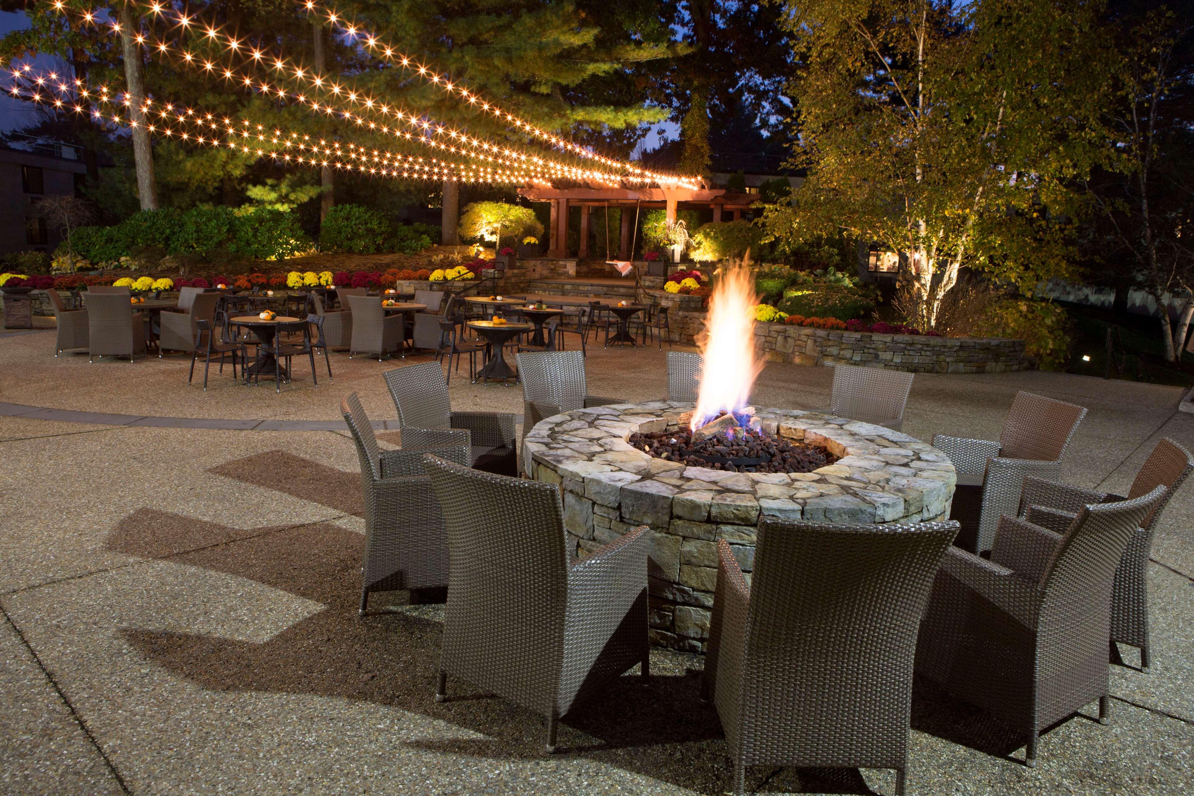 DoubleTree by Hilton Hotel Boston Bedford Glen - photo 39