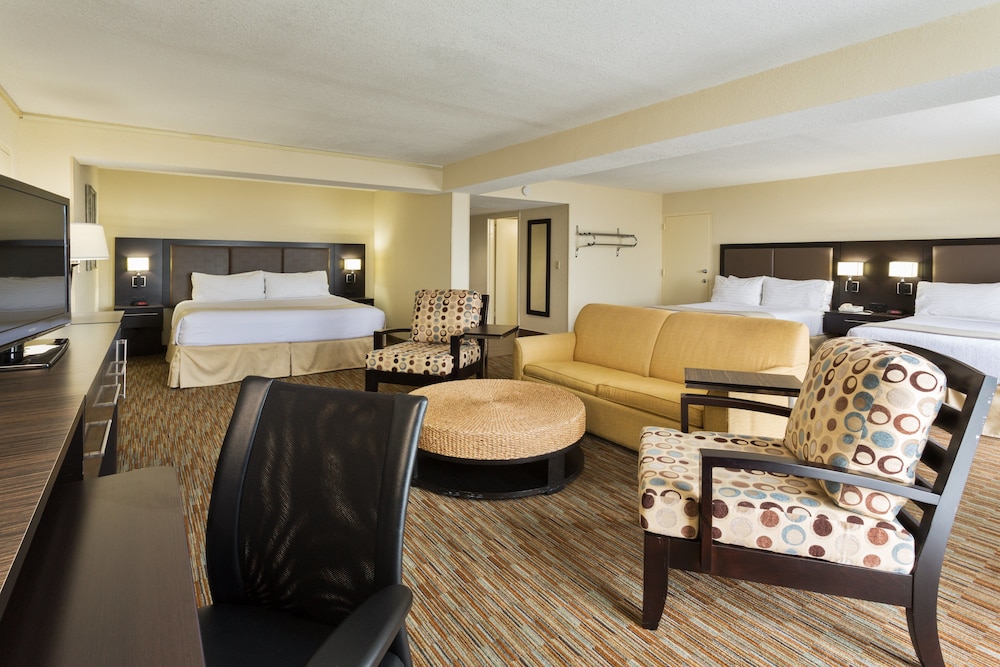 Holiday Inn Miami International Airport by IHG - featured photo