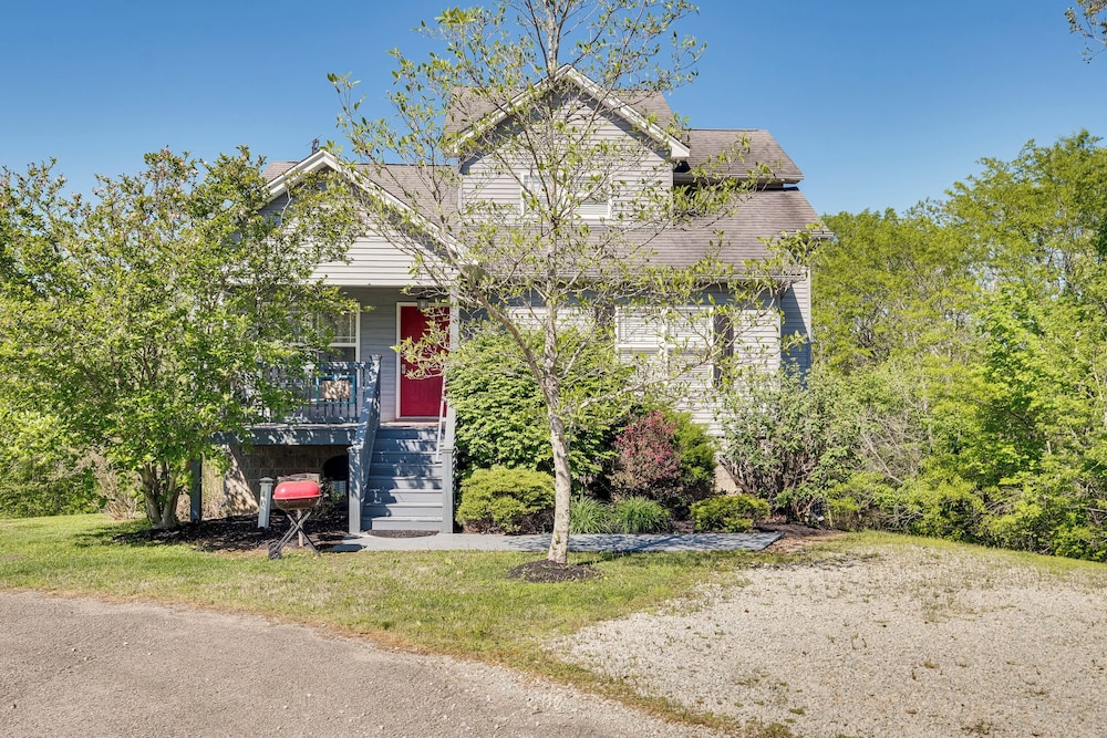 Cozy Resort Style Escape on Taylorsville Lake - photo 2