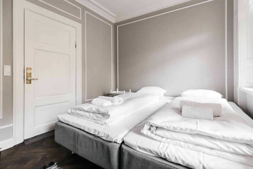 220SQM Designer Apt Copenhagen City Center Private Balcony — 4-Star Luxury Hotel in Copenhagen, Denmark