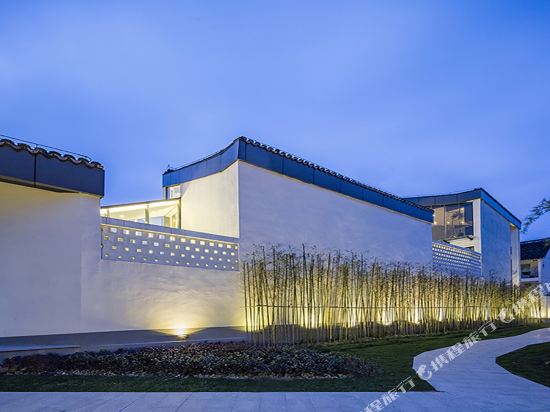 Xitang Yinju Jiushe Humanity Hotel in Jiashan, People's Republic of China