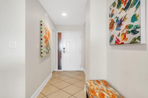 SeaChase 0104W - carbon neutral hotel in Orange Beach
