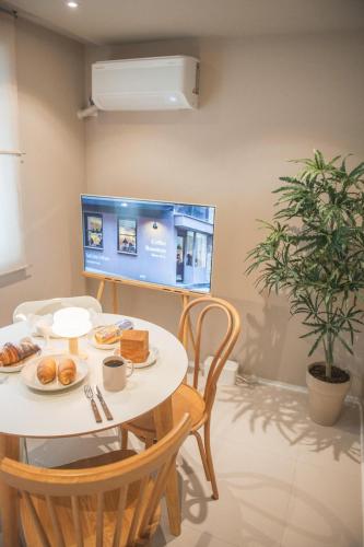 Bread&Butter House DDP Dongdaemun — 4-Star Luxury Hotel in Seoul, South Korea