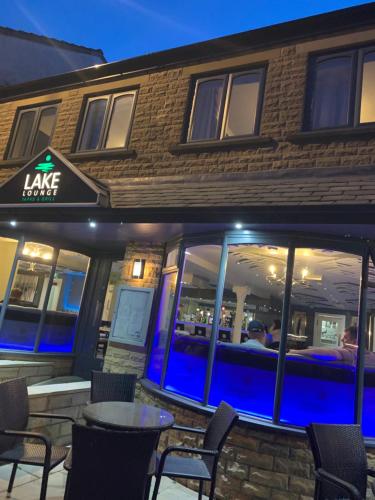 Lake Lounge Rooms — hotel in Littleborough