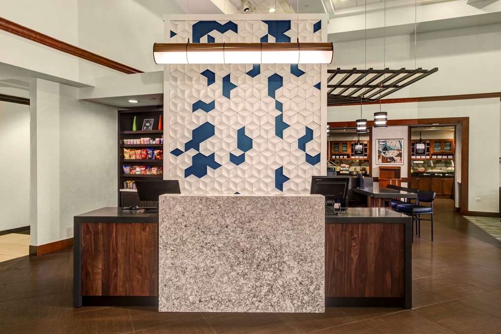 Hyatt Place Denver Airport - photo 10