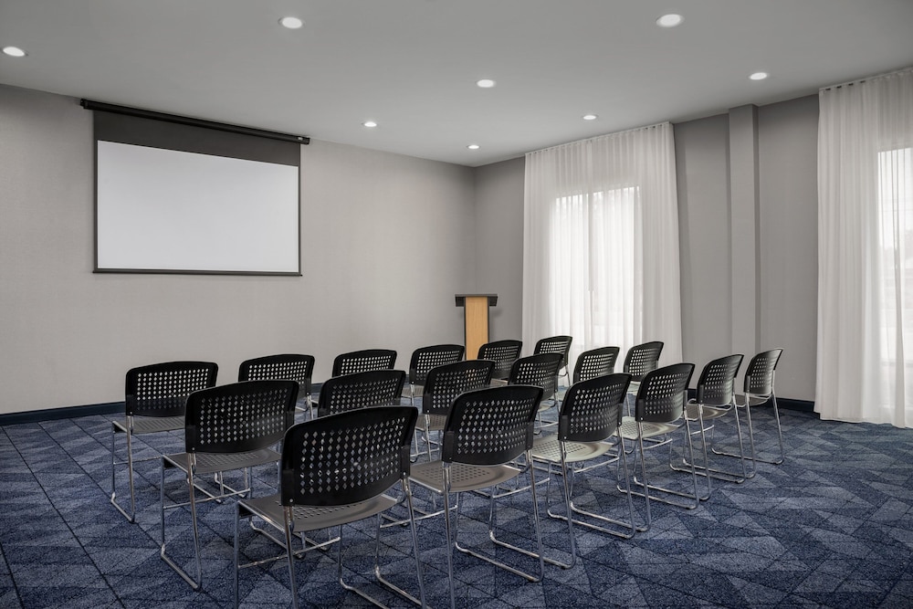 Courtyard by Marriott Northport University of Alabama - photo 28