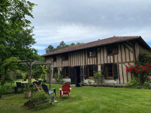 Le Chene Magique 40200 Margaux — hotel in Pontenx-Les-Forges