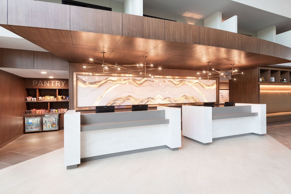 Four Points by Sheraton Spartanburg - photo 3