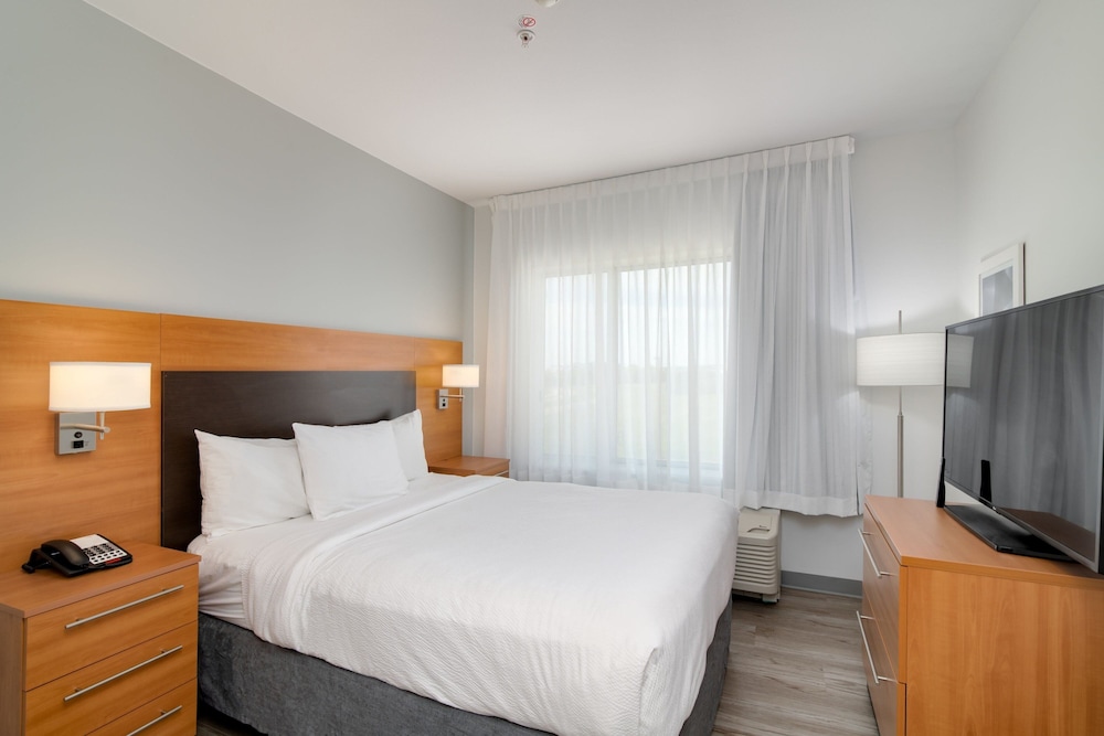 TownePlace Suites Dallas McKinney - photo 11