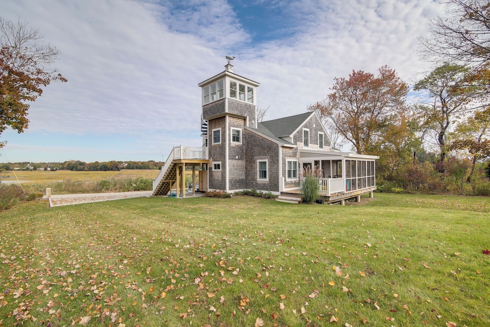 Unique Scituate Vacation Rental on Herring River — 4-Star Luxury Hotel in Scituate, United States