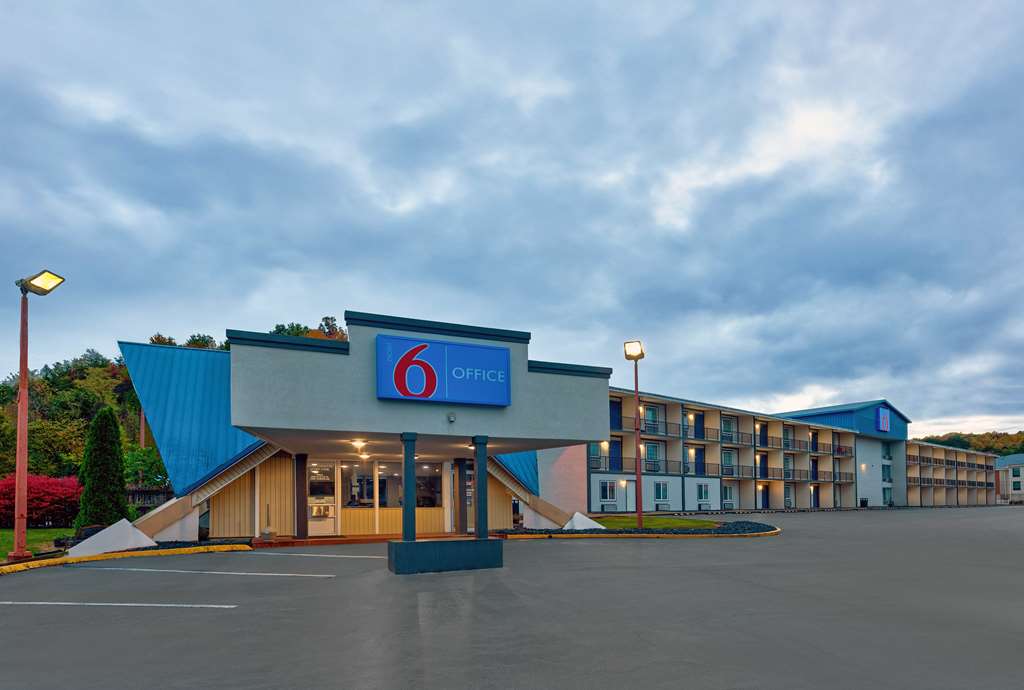 Motel 6 Corbin KY - photo 3