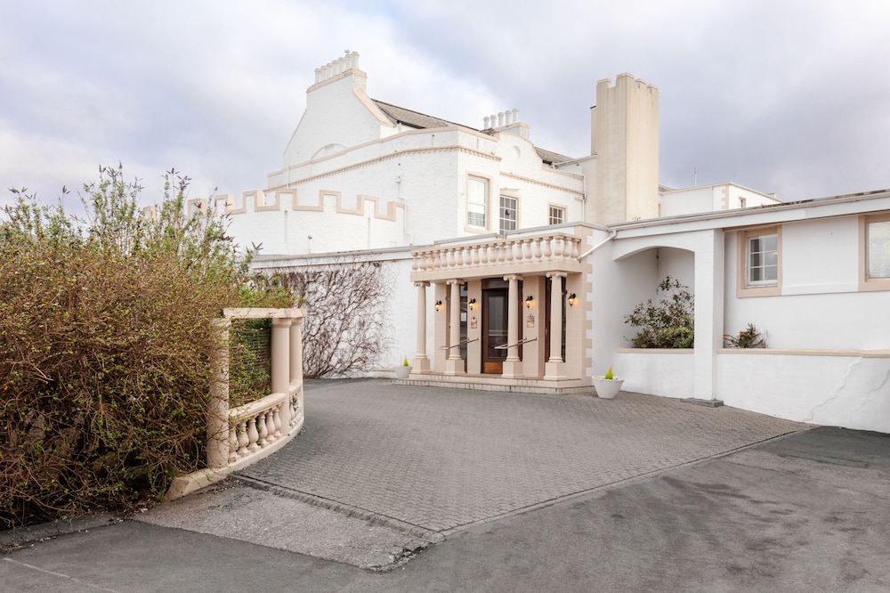 North West Castle Hotel — Stranraer
