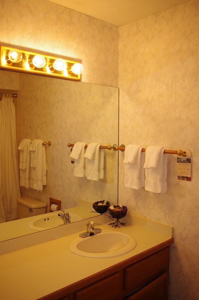 The Highlands at Harbor Springs - photo 76