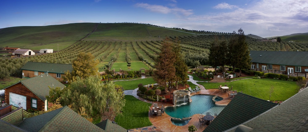 The Purple Orchid Wine Country Resort & Spa - carbon neutral hotel in Livermore