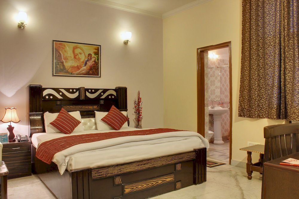 Oyo 320 Sector 35 — Noida — photo 4