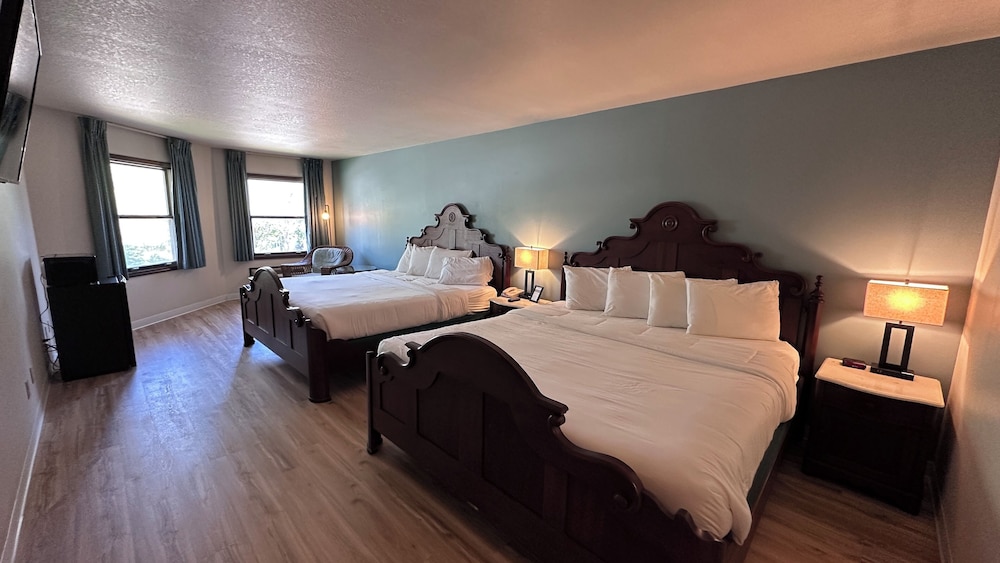 The Shelby Inn - photo 10