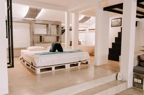 Canggu Studio near Berawa Beach 2 Beds — 4-Star Luxury Hotel in Canggu, Indonesia