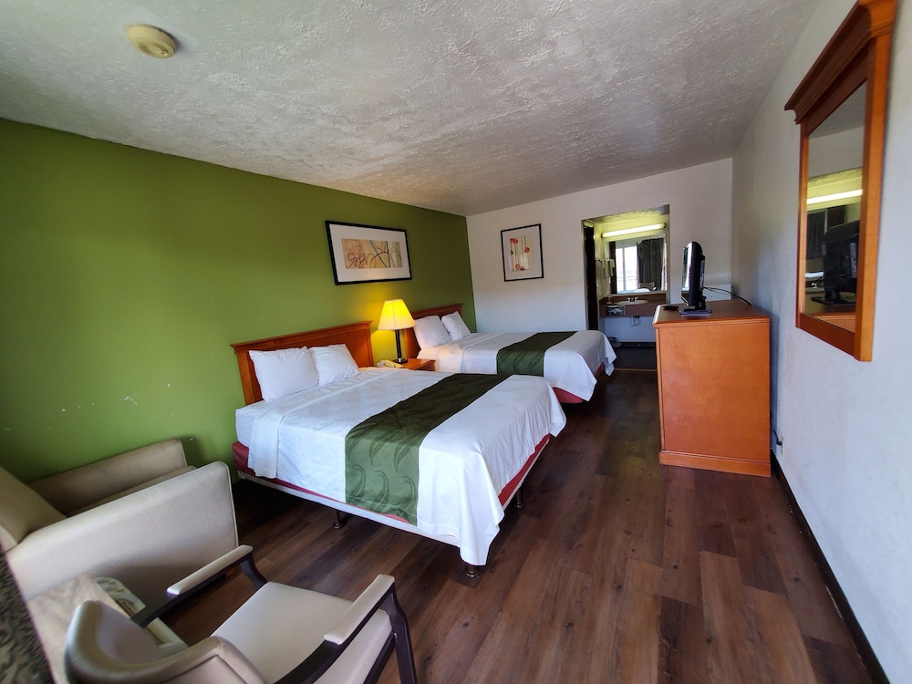 Knights Inn Frankfort - photo 5