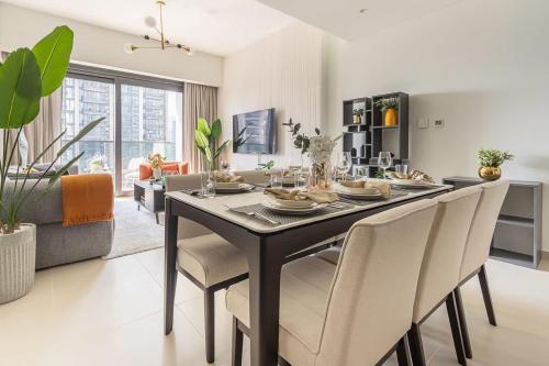 Frank Porter Act One Act Two T1 — 4-Star Luxury Hotel in Dubai, United Arab Emirates