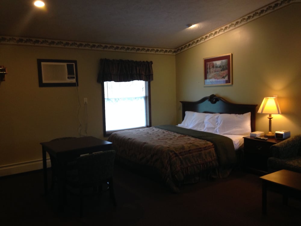 Fred's Inn - photo 7