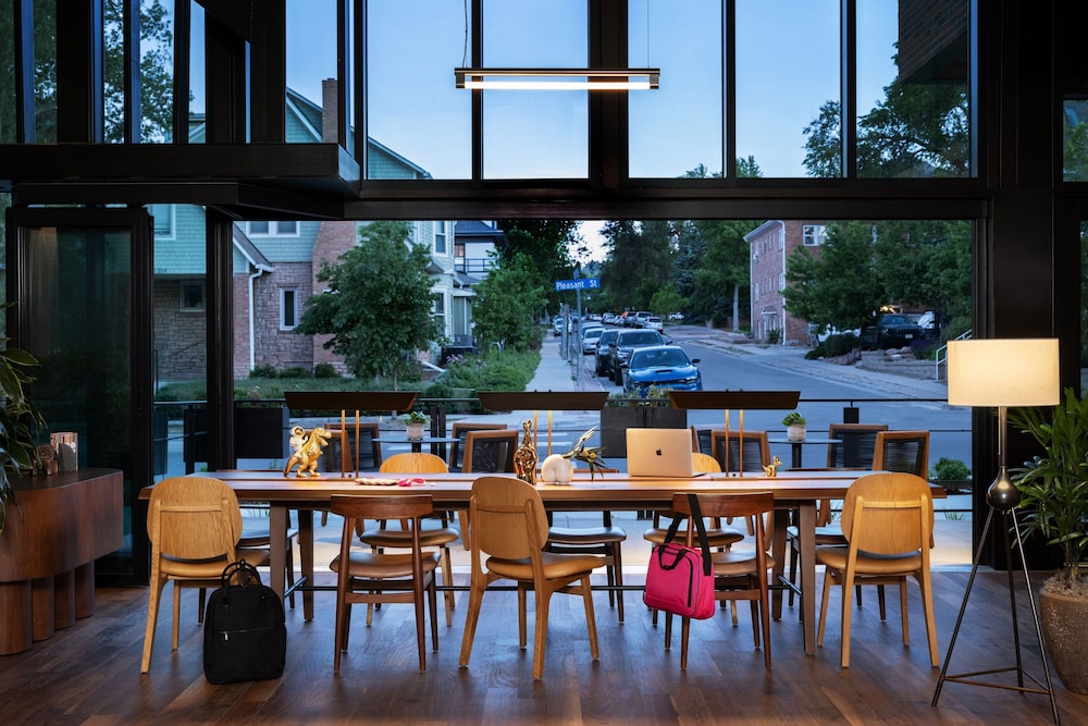Moxy Boulder University - photo 28