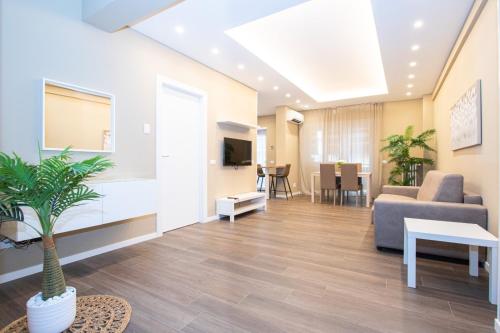Roma Olimpia Luxury Home Monteverde — 4-Star Luxury Hotel in Rome, Italy