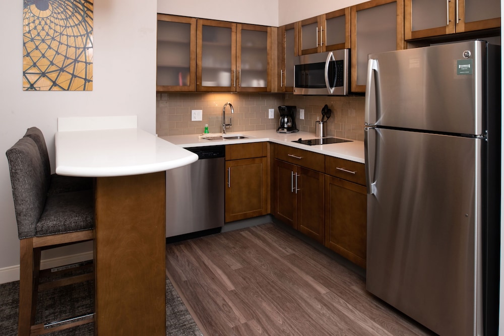 Staybridge Suites St George by IHG - photo 22