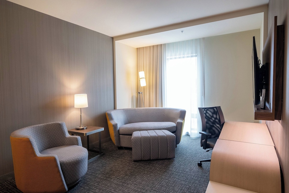 Courtyard by Marriott Cartersville - photo 11