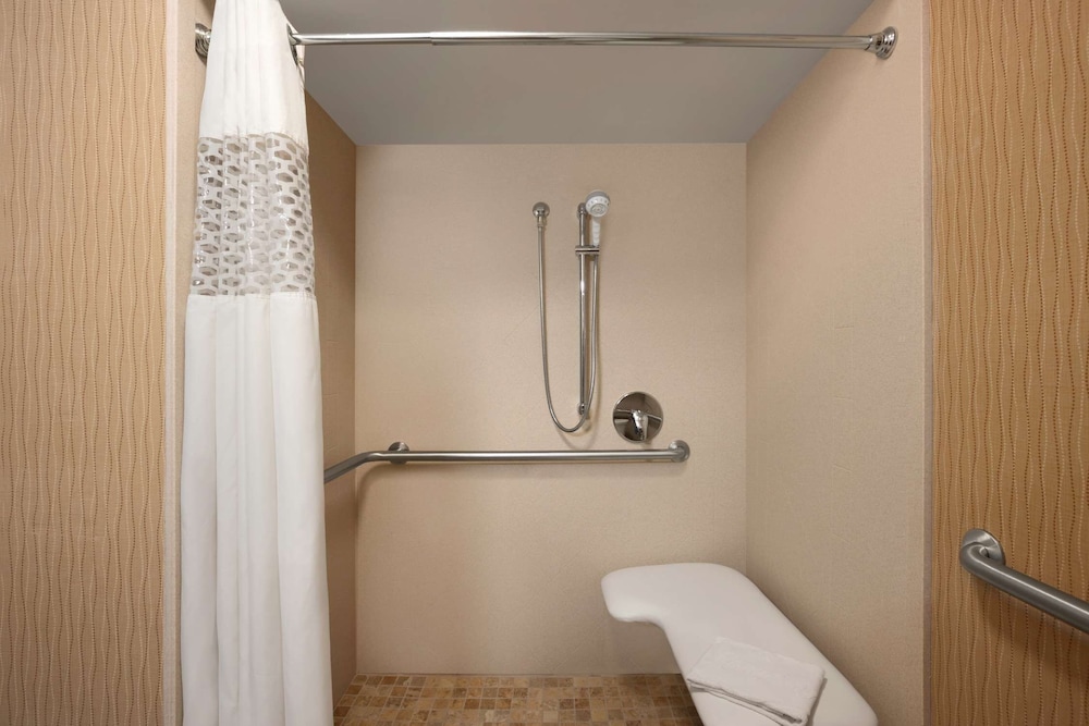 Hampton Inn Boston Braintree - photo 7