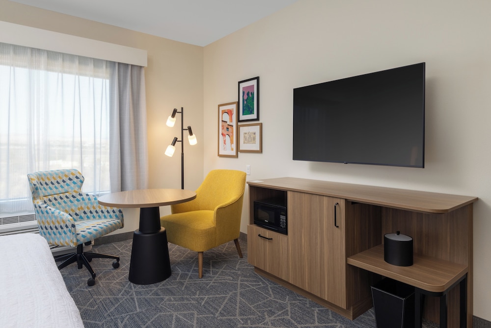Hampton Inn & Suites by Hilton Cottonwood - photo 5