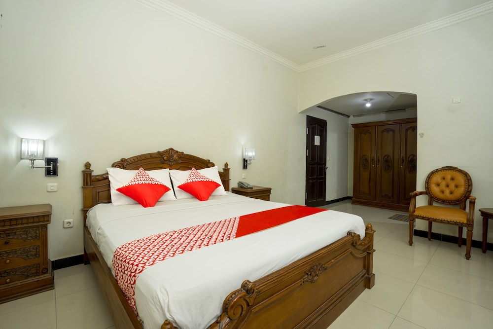 OYO 1005 Hotel Kumala in Samarinda, Indonesia