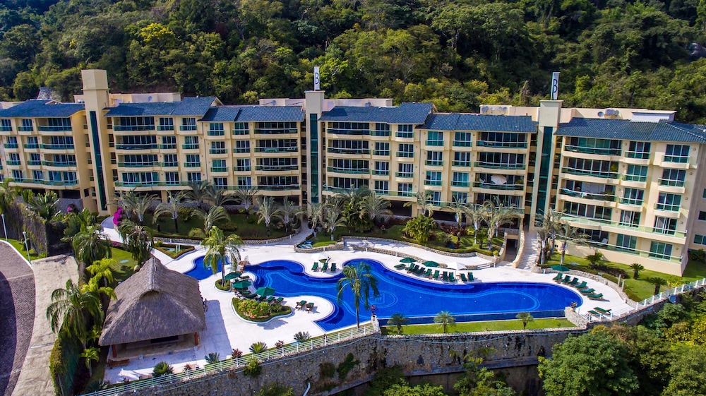 B Pichilingue Acapulco — Acapulco De Juarez