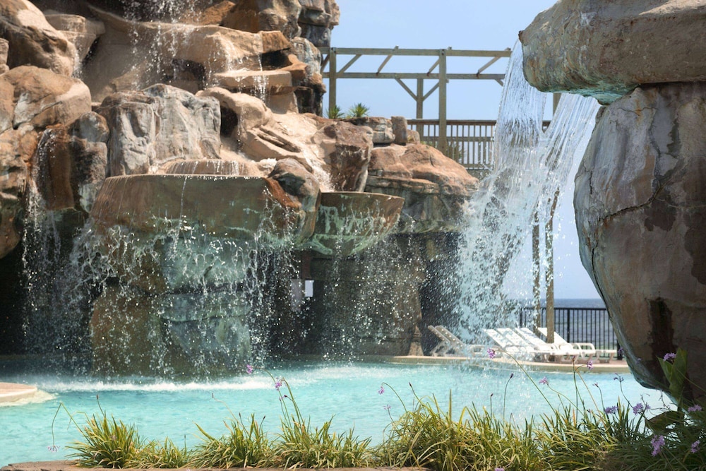 Days Inn by Wyndham Panama City Beach Beachfront Resort - photo 35