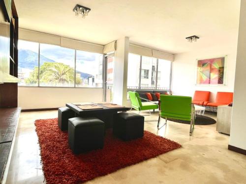 ItsaHome Aparments Casa del Parque — 4-Star Luxury Hotel in Quito, Ecuador