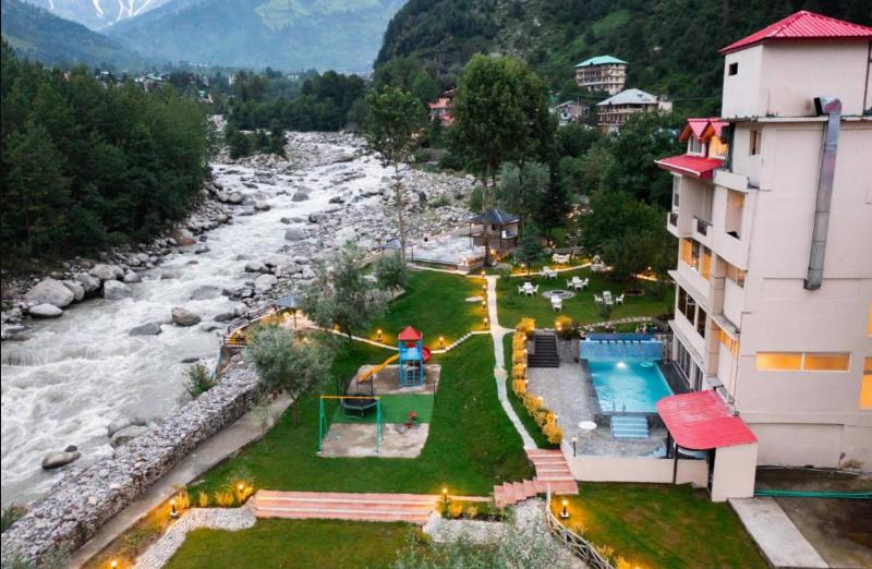 Allure Grand Resort in Manali, India