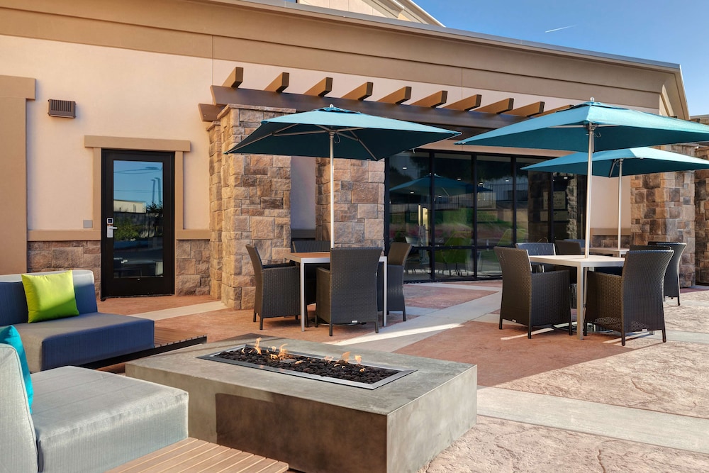 Hampton Inn & Suites by Hilton Marina - photo 60