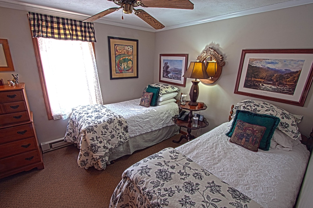 Phineas Swann Inn & Spa - photo 14
