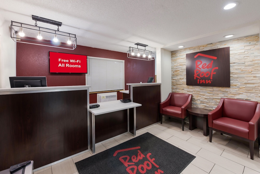 Red Roof Inn Findlay - photo 4
