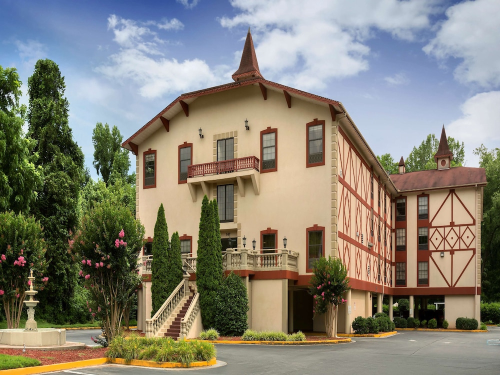 Hampton Inn Helen - photo 38
