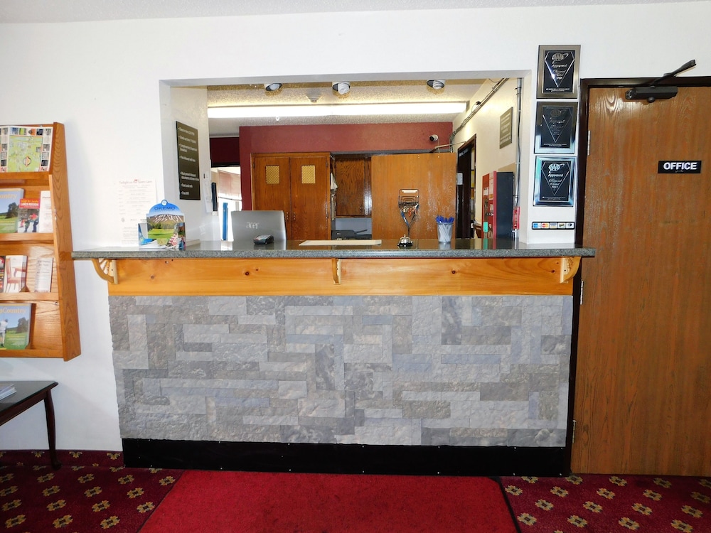 The Covered Bridge Inn - photo 5