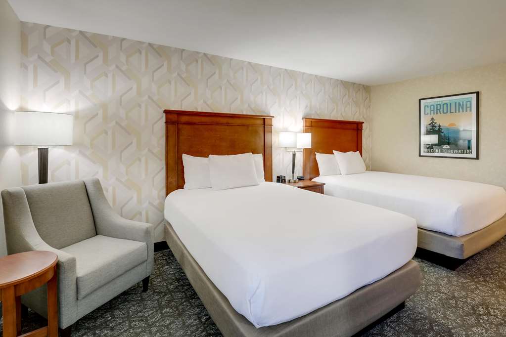Drury Inn & Suites Charlotte University Place - photo 39