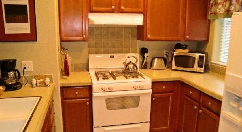 Creekside Inn & Resort - photo 14