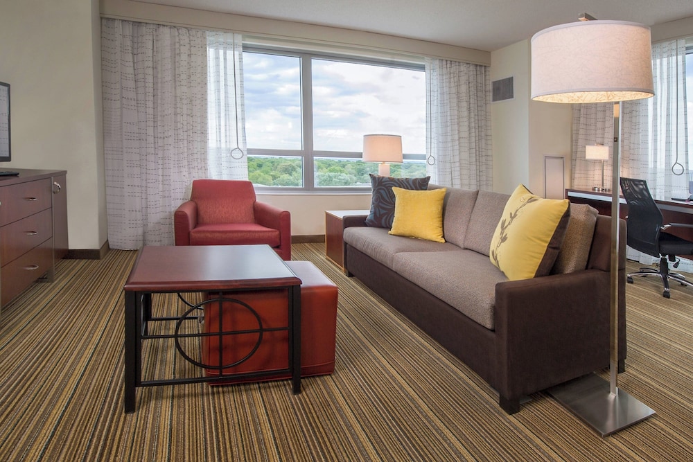 Residence Inn Arlington Ballston - photo 12