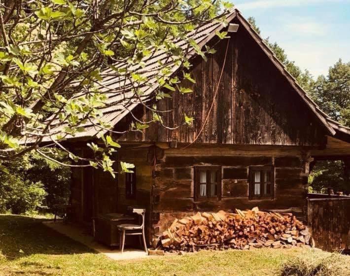 His A Za 2 in Unknown City, Slovenia