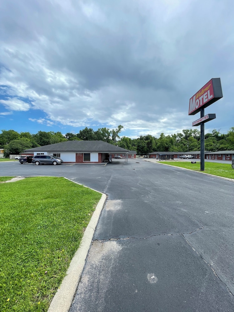 Westerner Motel — hotel in Port Allen