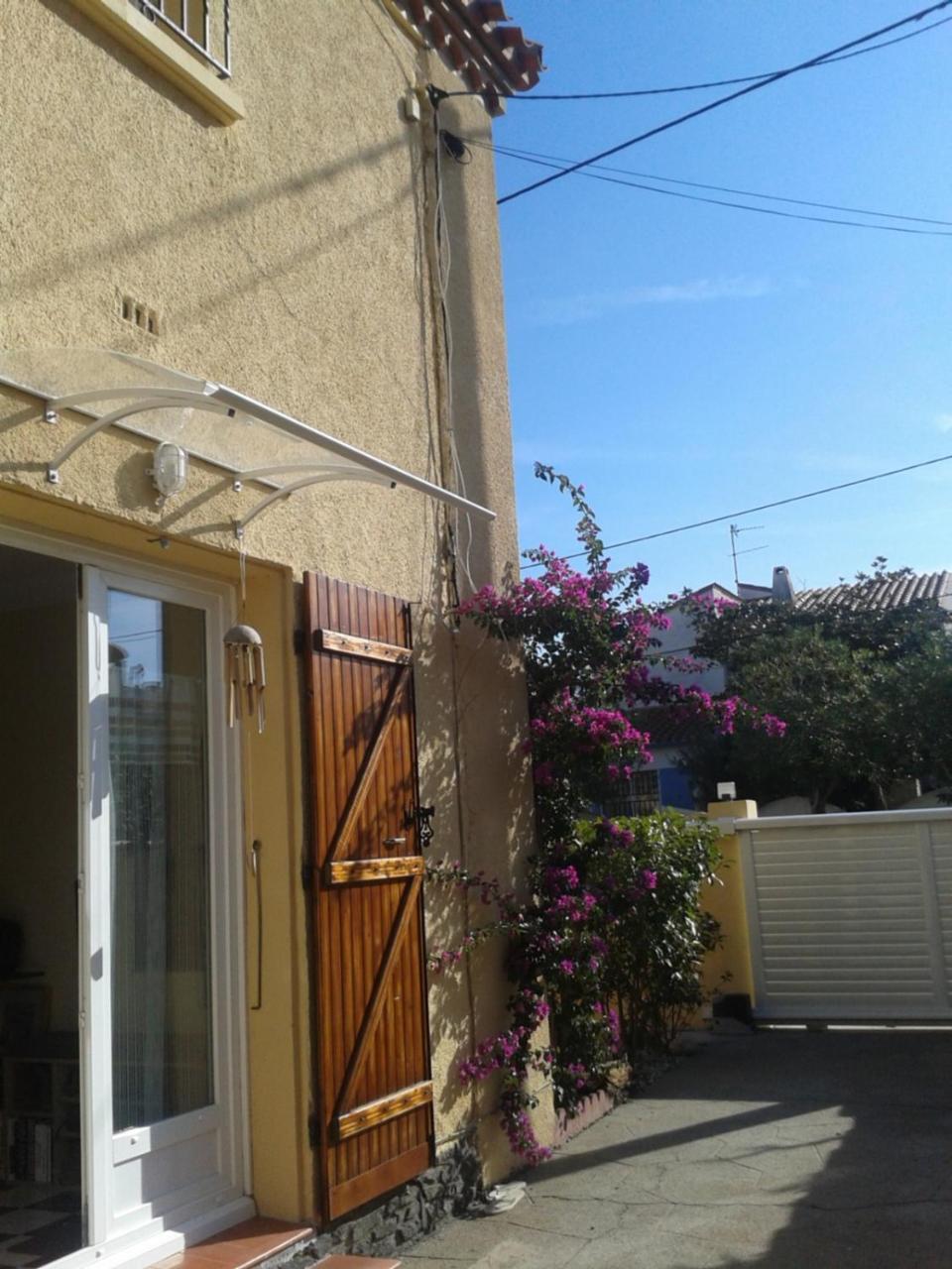 La Luciole 2 — hotel in Canet-En-Roussillon