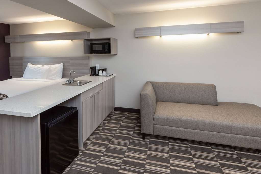Microtel Inn & Suites by Wyndham Bossier City - photo 53