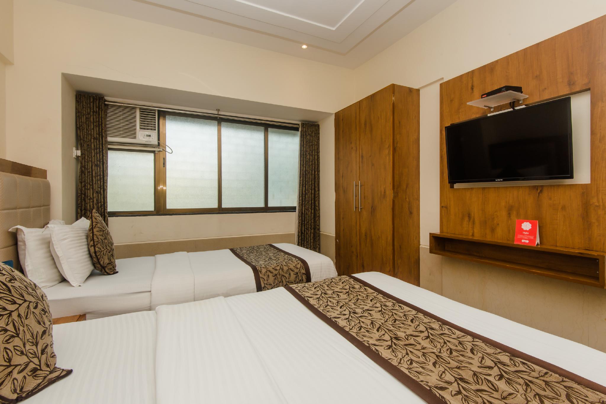 Oyo 8363 Hotel Royal Ns