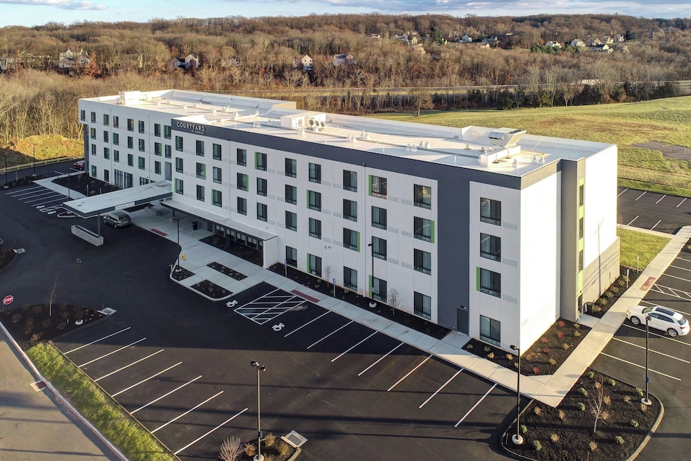 Courtyard by Marriott Southington - photo 24
