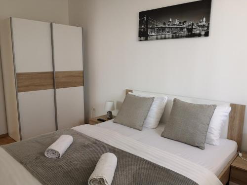 Hanna Apartman — Buk — photo 3